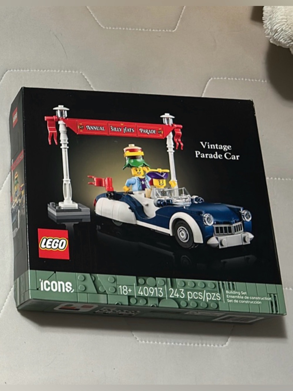 LEGO Vintage Parade Car BNIB 40913